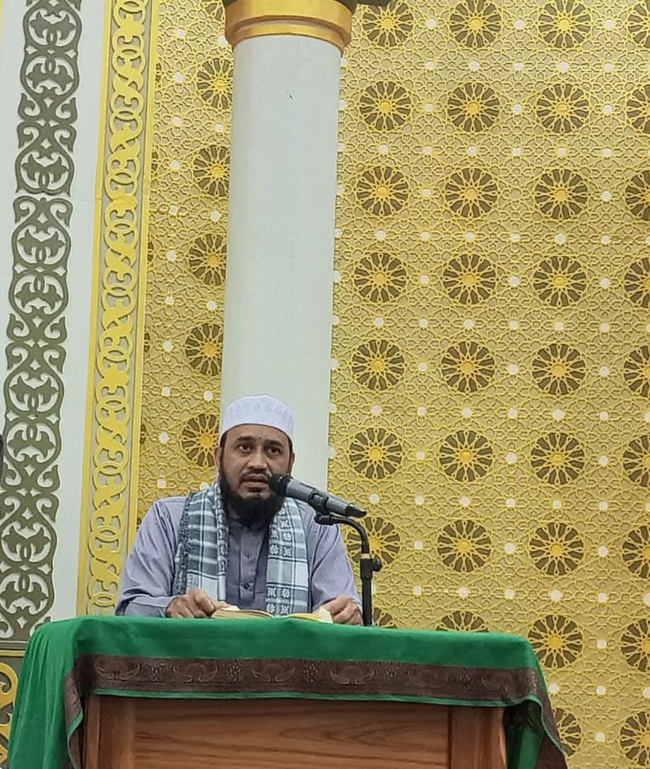 Ustaz Yusran Hadi: 